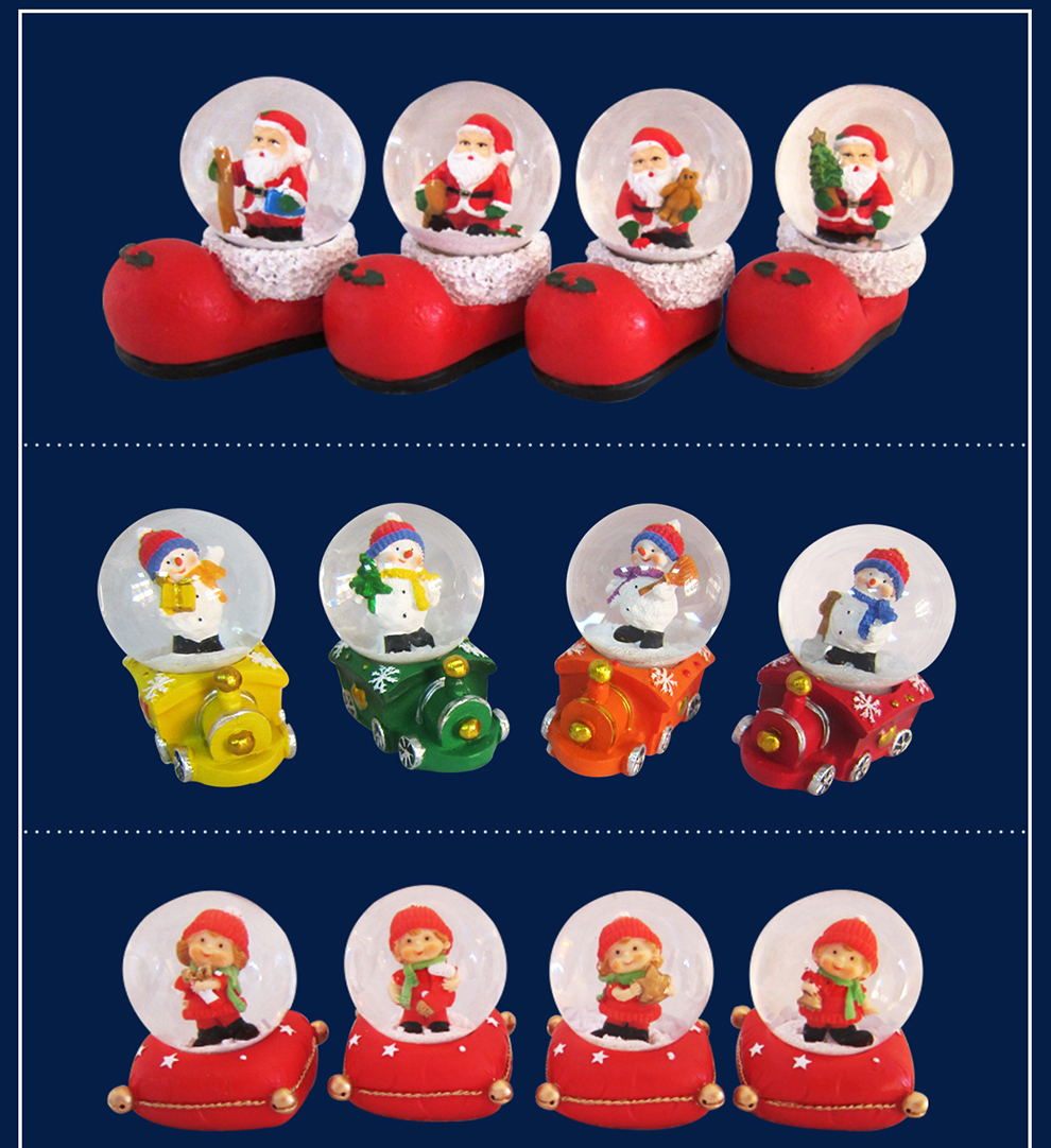 Promotional Gifts Water Globe Christmas Tree Base Cute Little Lion