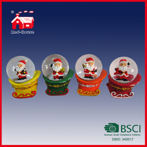 Polyresin Christmas Snow Globe Decoration Water Globe with LED Lights Santa Claus