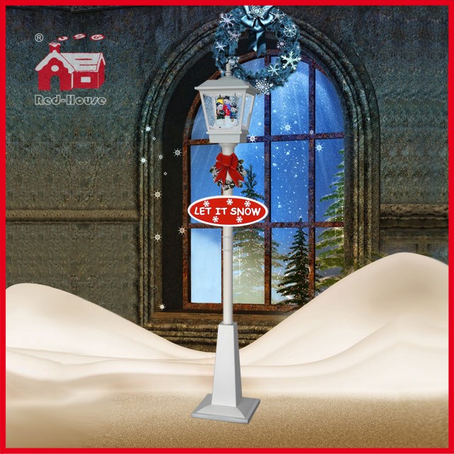 (LV180-3S2-WW) White Christmas Decorative Street Light with Snowman Family Inside