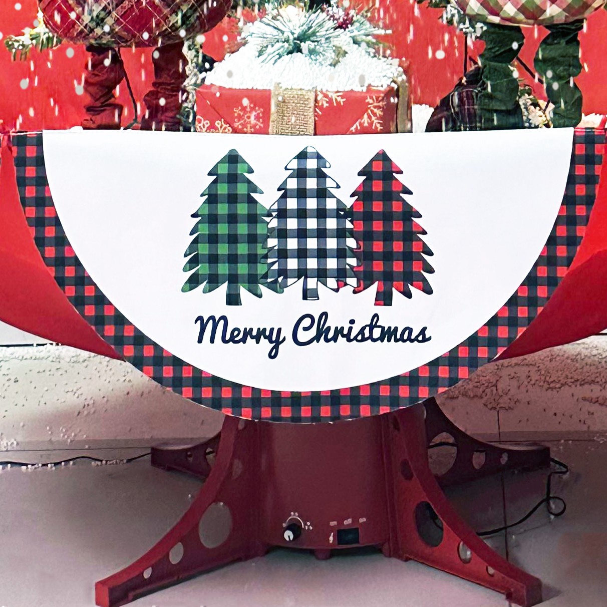 Hallmark – Ornamento Per Albero Di Natale A Forma Di Albero Con Scena Di Montagna Innevata